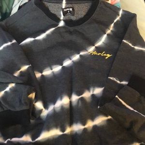 Hurley sweater